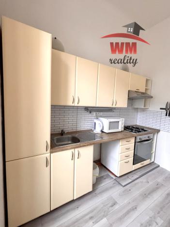 Pronájem bytu 2+1, Karlovy Vary, Moskevská, 43 m2