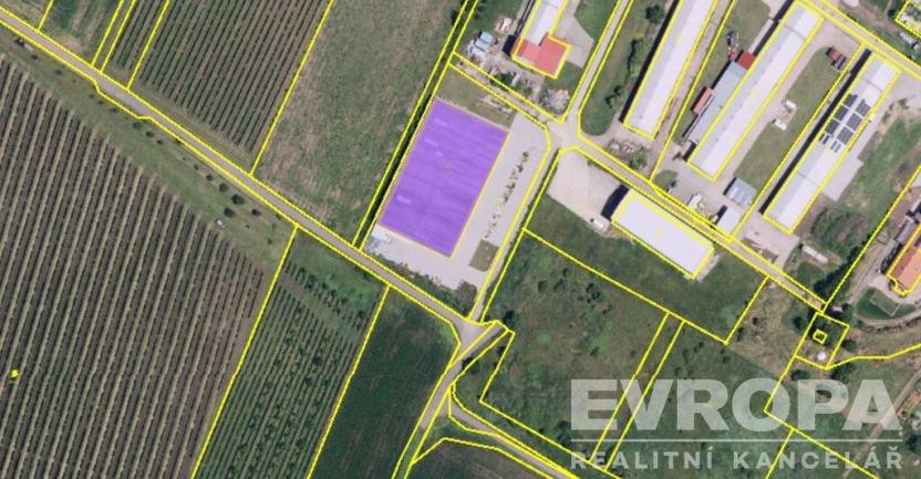 Prodej komerční nemovitosti, Mikulov, Valtická, 2047 m2