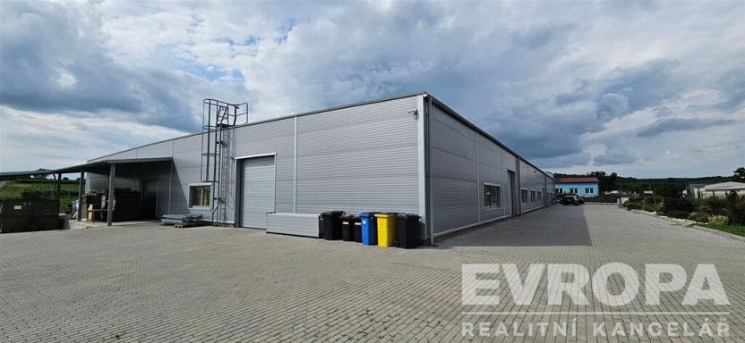 Prodej komerční nemovitosti, Mikulov, Valtická, 2047 m2