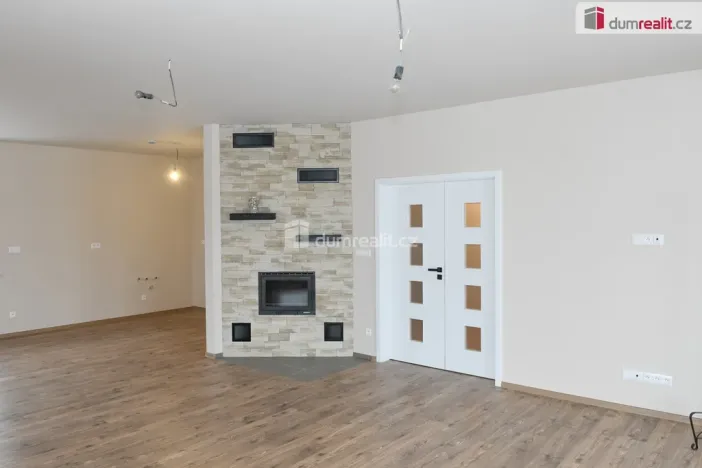 Prodej rodinného domu, Zvěstov - Vlastišov, 120 m2