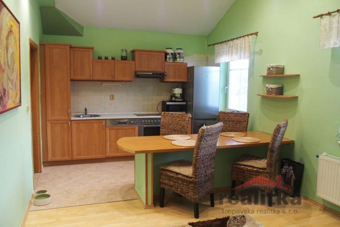 Pronájem bytu 2+kk, Opava - Předměstí, Olomoucká, 64 m2