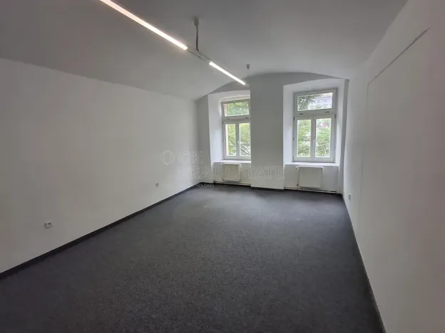 Pronájem kanceláře, Kolín, Karlovo náměstí, 99 m2