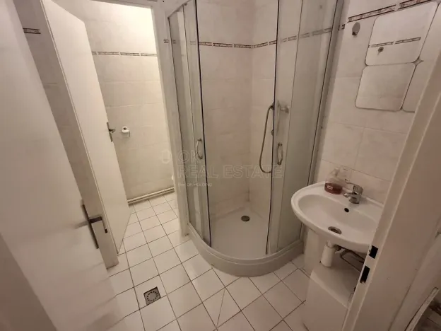 Pronájem kanceláře, Kolín, Karlovo náměstí, 31 m2