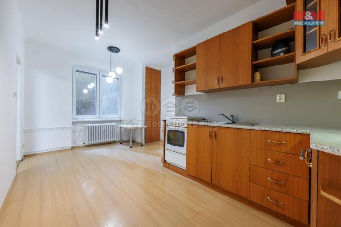 Pronájem bytu 2+1, Karlovy Vary, nábřeží Jana Palacha, 52 m2