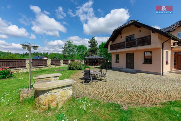 Prodej rodinného domu, Nová Role - Mezirolí, 221 m2