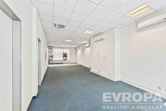Pronájem kanceláře, Praha - Holešovice, Dukelských hrdinů, 268 m2