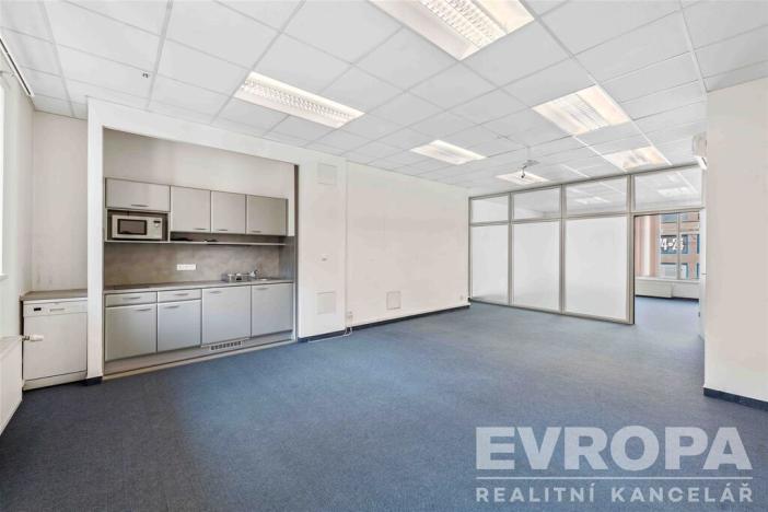 Pronájem kanceláře, Praha - Holešovice, Dukelských hrdinů, 268 m2