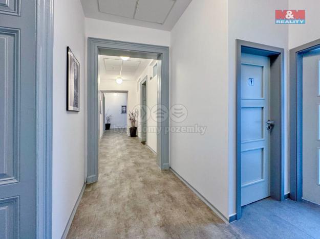 Pronájem kanceláře, Liberec - Liberec V-Kristiánov, 8. března, 14 m2