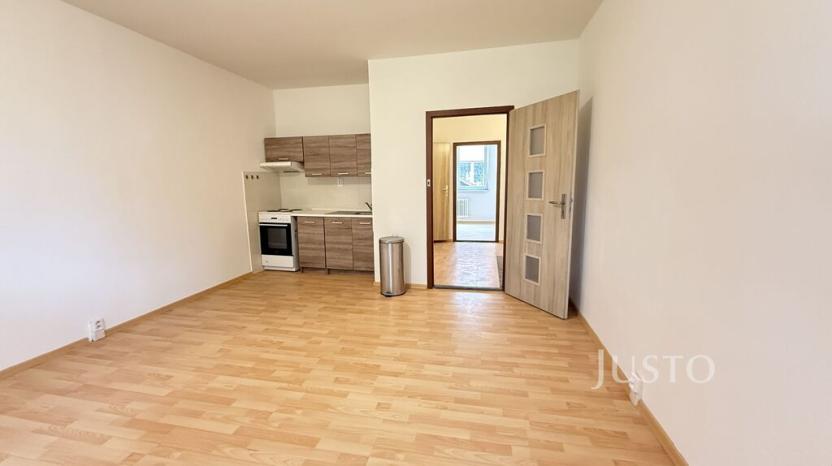 Pronájem bytu 2+kk, Děčín - Děčín V-Rozbělesy, Závodní, 45 m2