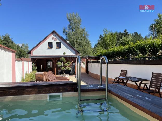 Prodej chalupy, Nová Paka - Štikov, 220 m2