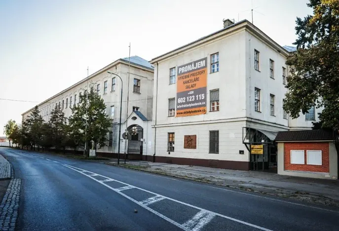 Pronájem kanceláře, Hodonín, Bratislavská, 180 m2