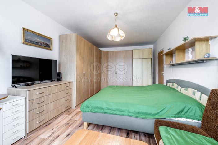 Pronájem bytu 2+1, Chomutov, Holešická, 62 m2