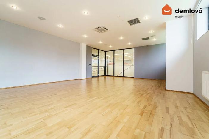 Prodej komerční nemovitosti, Orlová, Polní, 435 m2