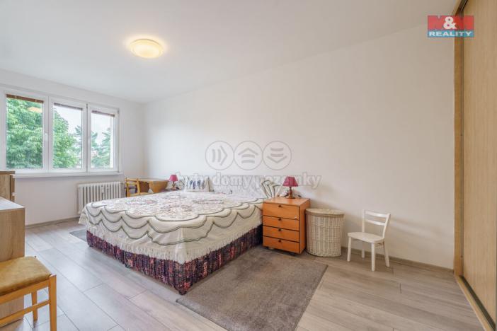 Pronájem bytu 2+1, Nová Role, 1. máje, 57 m2