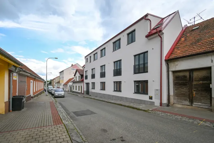 Pronájem bytu 1+kk, Brno - Černovice, Mírová, 33 m2