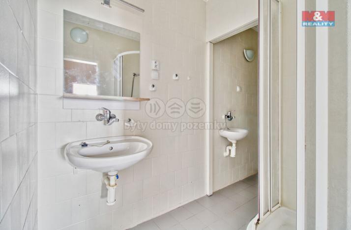 Pronájem bytu 2+1, Chomutov, Jirkovská, 61 m2