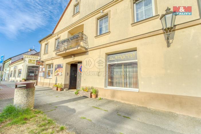 Pronájem obchodního prostoru, Kralovice, Masarykovo nám., 38 m2