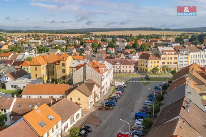 Pronájem obchodního prostoru, Kralovice, Masarykovo nám., 38 m2