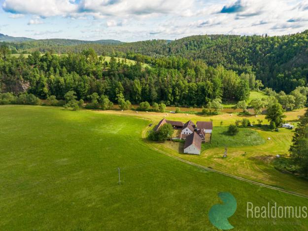 Prodej zemědělské usedlosti, Dolní Třebonín, 1300 m2