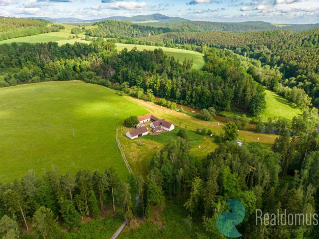 Prodej zemědělské usedlosti, Dolní Třebonín, 1300 m2
