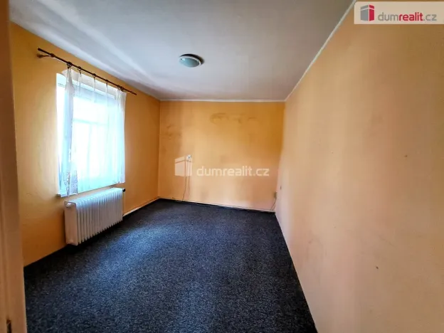 Prodej bytu 3+1, Kraslice, Čs. armády, 70 m2