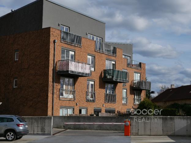 Pronájem bytu 1+kk, Praha - Uhříněves, Karla Zicha, 30 m2