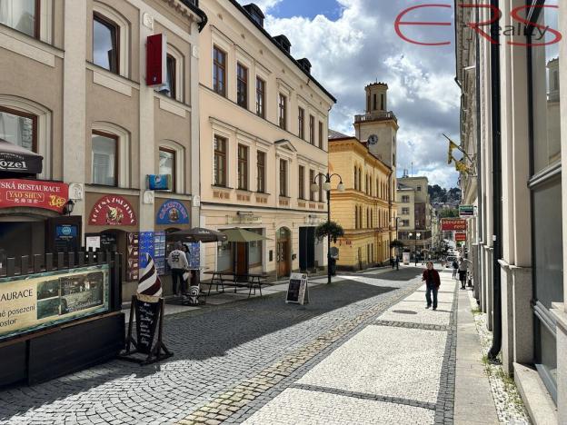 Pronájem obchodního prostoru, Jablonec nad Nisou, Lidická, 342 m2