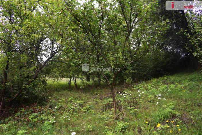 Prodej zahrady, Dobrovice, 636 m2