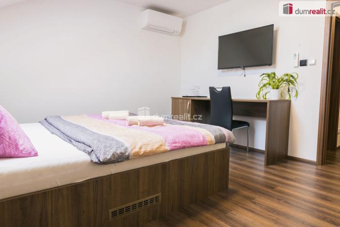 Prodej ubytování, Lednice, Břeclavská, 300 m2