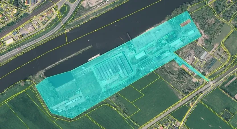 Prodej komerční nemovitosti, Děčín, Vítězství, 12815 m2