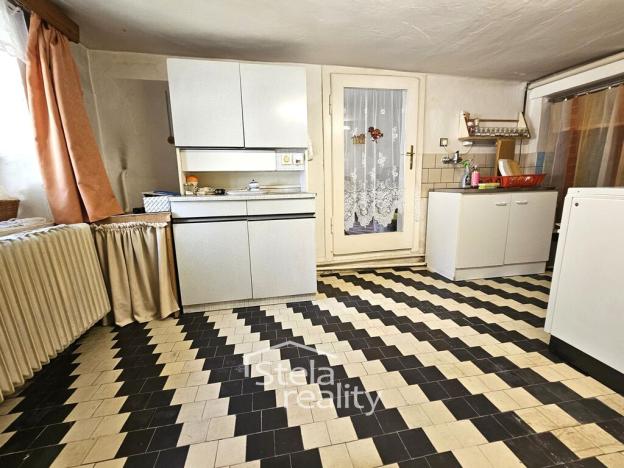 Prodej chalupy, Lomnice, 158 m2