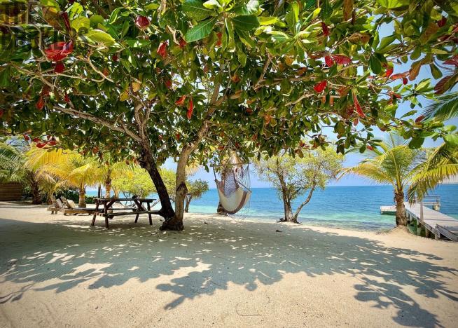 Prodej rodinného domu, Coxen Hole, Roatán, Honduras, 1022 m2