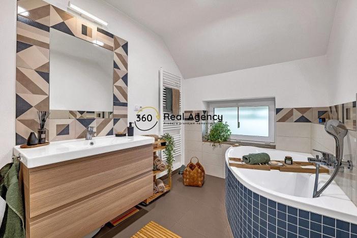 Prodej rodinného domu, Jílové u Prahy, K Pepři, 225 m2