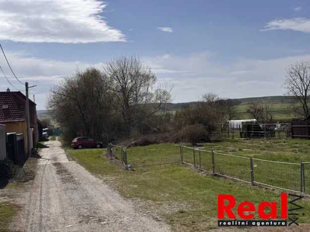 Pronájem pozemku, Ostrovačice, 6113 m2