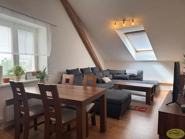 Prodej bytu 3+kk, Kroměříž, náměstí Míru, 91 m2