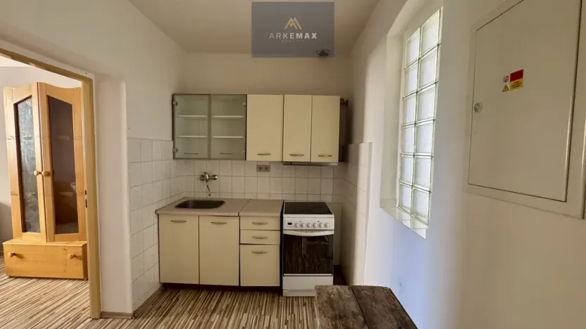 Prodej restaurace, Staré Město, Jamnická, 800 m2