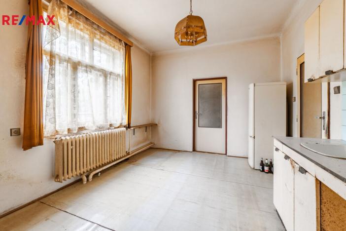 Prodej pozemku pro bydlení, Praha - Kunratice, K Šeberáku, 663 m2