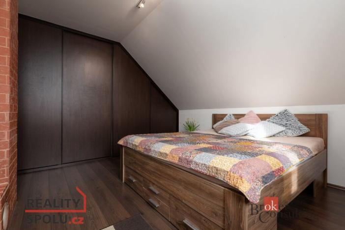 Prodej rodinného domu, Velká Polom, U Jízdárny, 141 m2