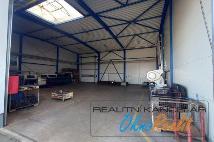 Pronájem výrobních prostor, Vlkoš, Bochořská, 2200 m2