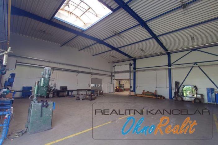 Pronájem výrobních prostor, Vlkoš, Bochořská, 2200 m2