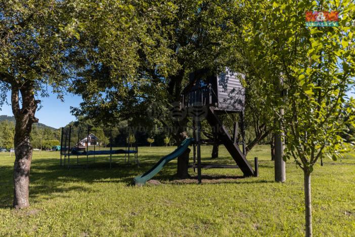 Prodej činžovního domu, Lichnov, 800 m2