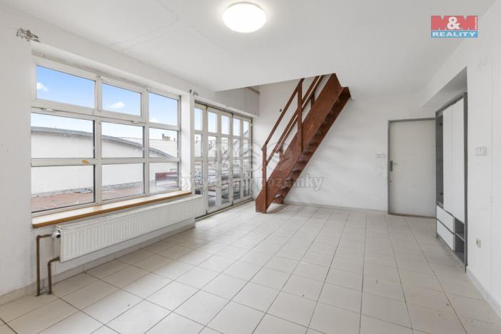 Prodej činžovního domu, Hlinsko, Poděbradovo náměstí, 1787 m2