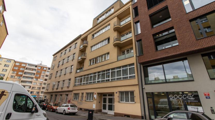 Pronájem kanceláře, Praha - Libeň, Lihovarská, 204 m2