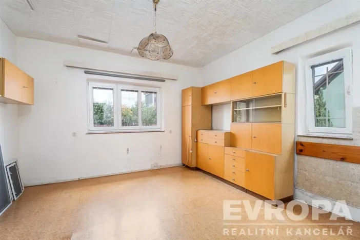 Prodej vily, Praha - Dolní Počernice, Listopadová, 139 m2