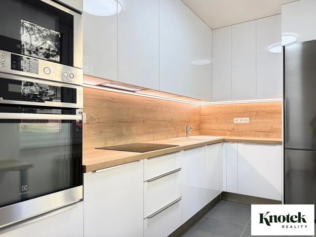 Pronájem bytu 3+1, Brno, Vrázova, 68 m2