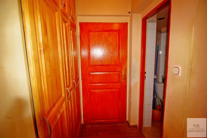 Pronájem bytu 1+1, Karlovy Vary, Jízdárenská, 42 m2