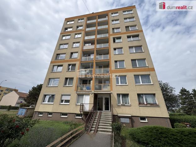 Prodej bytu 3+1, Praha - Kyje, Manželů Dostálových, 62 m2