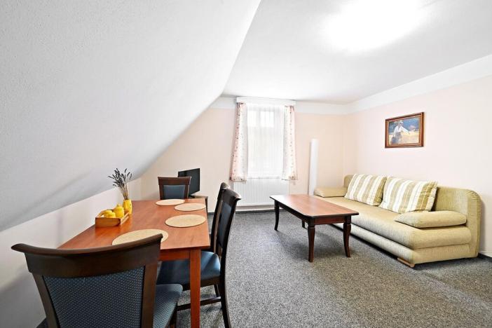 Prodej vícegeneračního domu, Nové Hamry, 560 m2