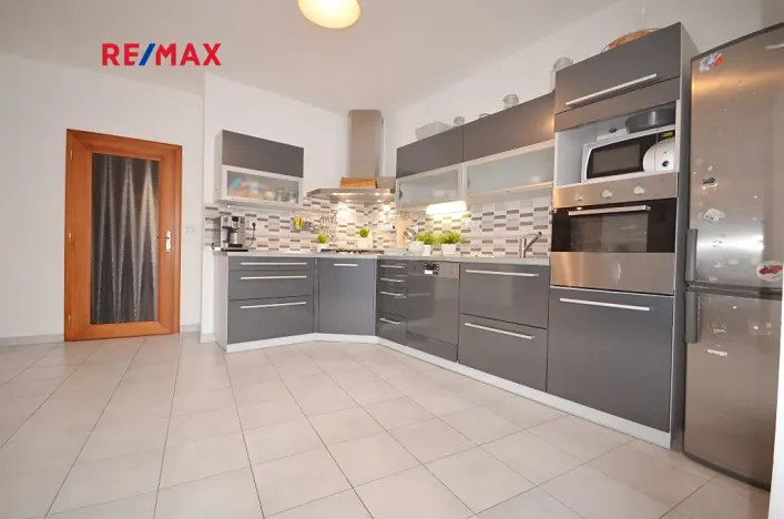 Prodej činžovního domu, Slaný, Vinařického, 200 m2