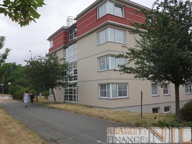 Pronájem bytu 1+kk, Plzeň, Plaská, 48 m2